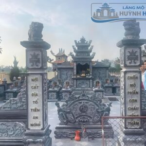 Khu lăng mộ đá nguyên khối, giá tốt