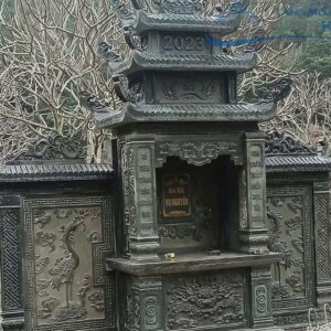 Long đình đá xanh rêu chạm khắc tinh tế chuẩn phong thủy